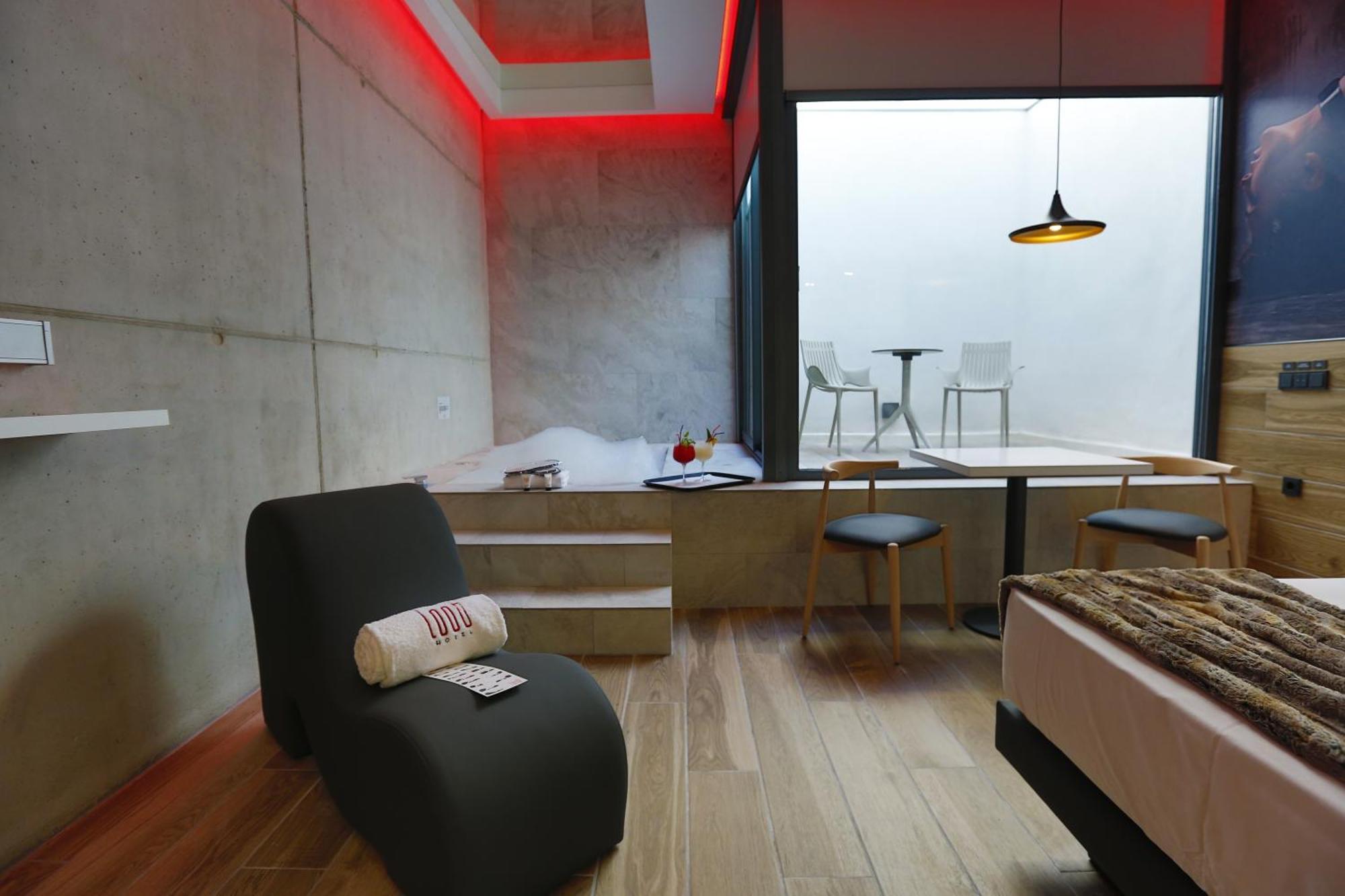 Hotel Loob Valencia Mislata Extérieur photo
